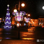 Iluminowany choinka i dekoracje świetlne - komponenty elektryczne i oświetlenie Polamp
