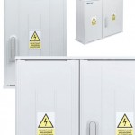Szare szafki elektryczne - komponenty elektryczne i oświetlenie Polamp