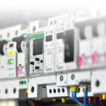 Zestawy rozdzielnic elektrycznych - komponenty elektryczne i oświetlenie Polamp