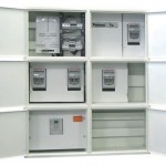 Elektryczna szafa rozdzielcza - komponenty elektryczne i oświetlenie Polamp